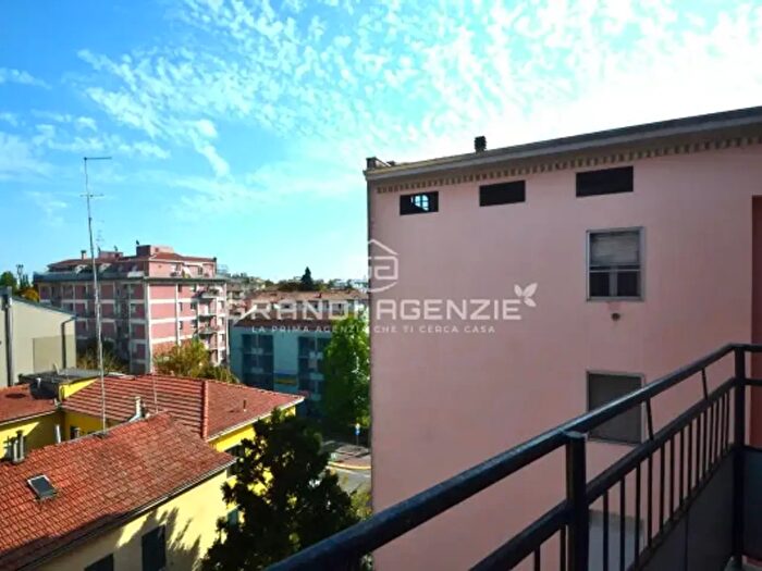 Appartamento quadrilocale in affitto in Piazzale Pablo, Parma