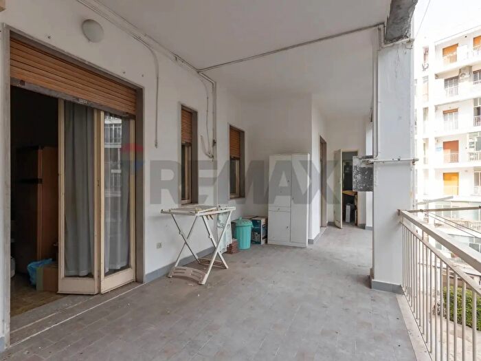 Appartamento con 5 locali in vendita in Via Adda, Siracusa