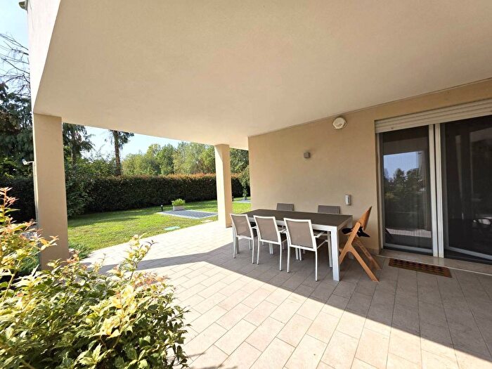 Appartamento trilocale in vendita in Via Luigi Girardi, Vecchio Ospedale Sant'Erasmo, Legnano