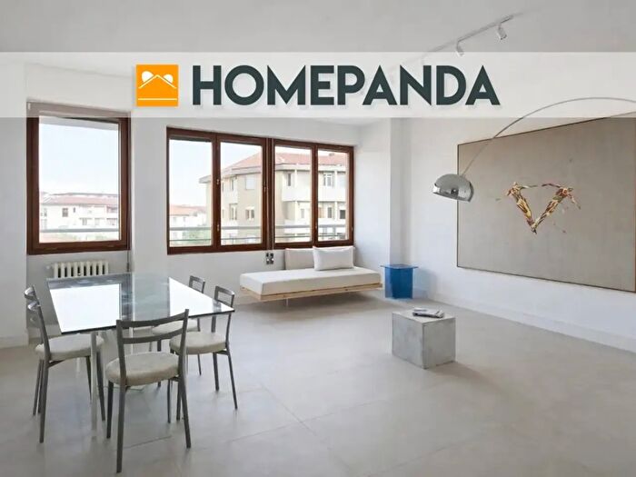 Appartamento trilocale in vendita in Viale Monza, Milano
