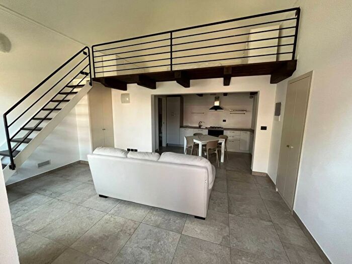 Appartamento bilocale in affitto in Via Roma, Centro, Cherasco