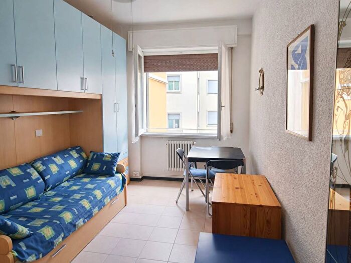 Appartamento monolocale in affitto in Via San Mansueto, Bocconi, Milano