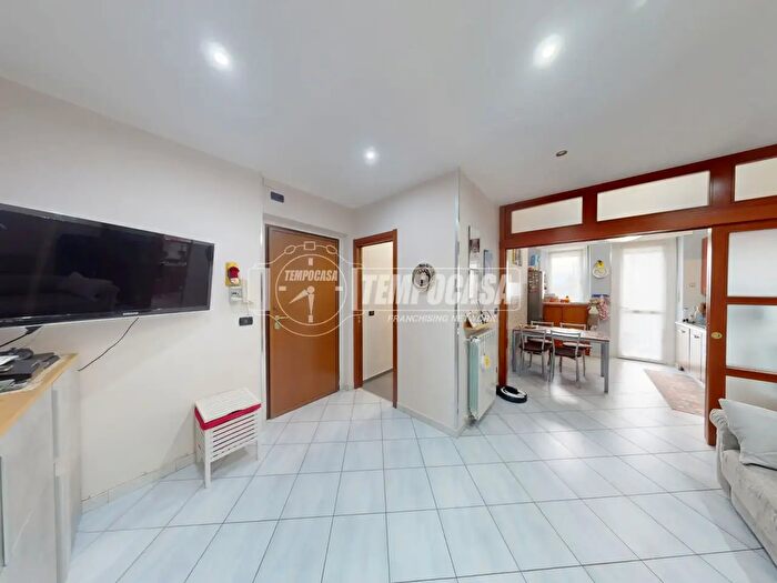 Appartamento quadrilocale in vendita in Corso Taranto B, Torino