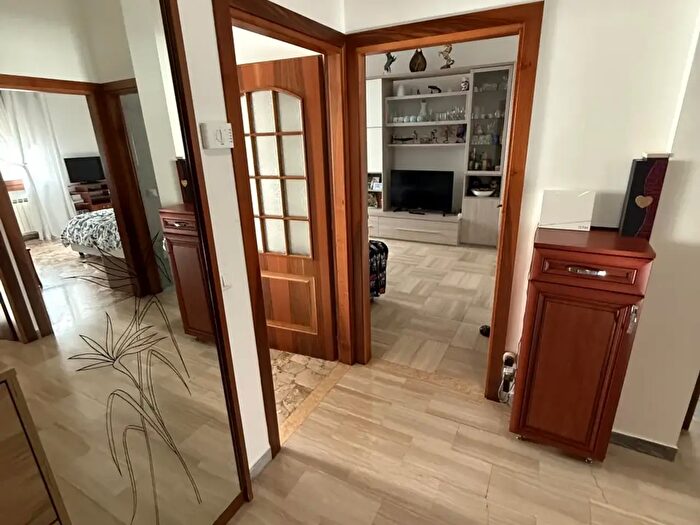 Appartamento trilocale in vendita in Via Bissuola, Venezia