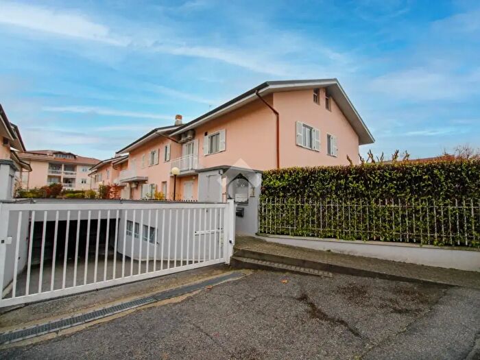 Appartamento trilocale in vendita in Via Ragazzi del, Rivarolo Canavese