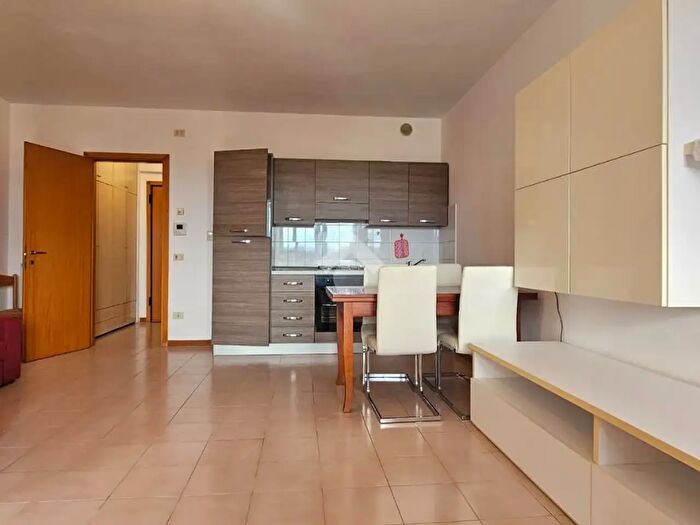 Appartamento bilocale in affitto in Via Cortonese, Perugia