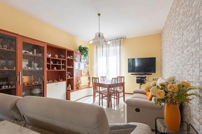 Appartamento trilocale in vendita in Via Alessandro Manzoni, Missaglia