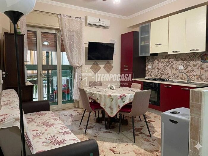 Appartamento trilocale in affitto in Via Vitaliano Brancati, Centro, Gravina di Catania