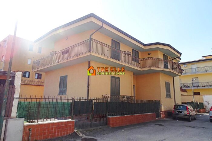 Casa con 7 locali in vendita in Via l Ariosto San Vitaliano Na, San Vitaliano