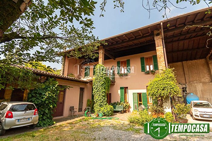 Casa trilocale in vendita in Via Basiletti Molinetto, Mazzano