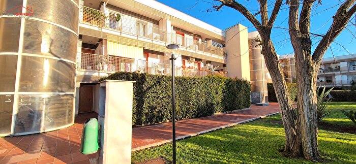 Appartamento trilocale in vendita in Viale dei Pini B, Noicattaro