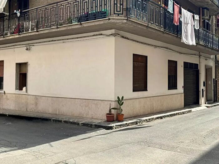 Appartamento quadrilocale in vendita in Via dello Stadio, Scordia