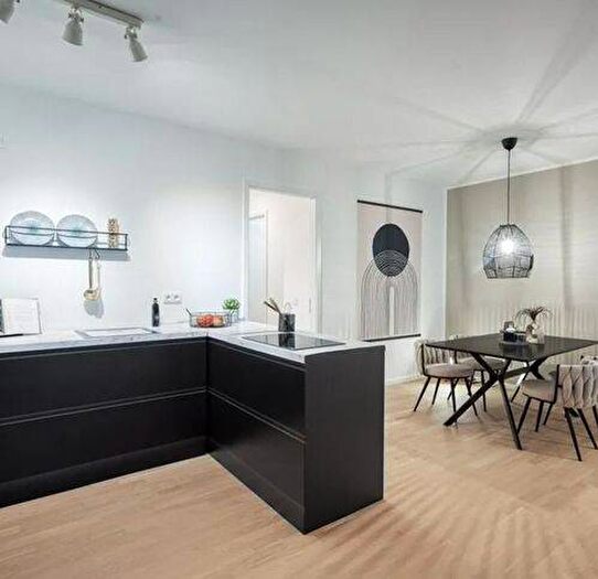 Appartamento trilocale in affitto in Via Bergamo, Montenero, Milano