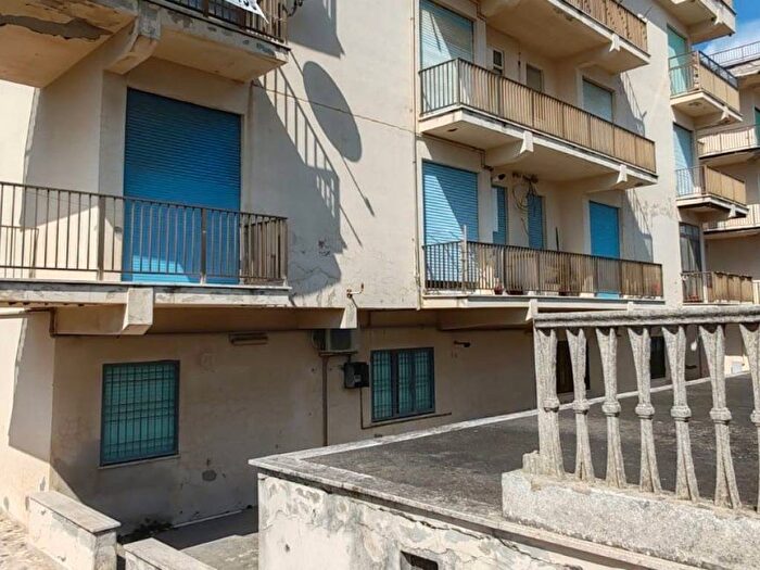 Appartamento trilocale in affitto in Strada Valmontorio, Lido di Foce Verde, Latina