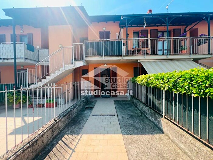 Appartamento bilocale in vendita in Via Caduti di Nassirya, Chieve