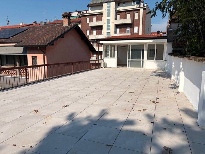 Casa trilocale in affitto in Treviglio