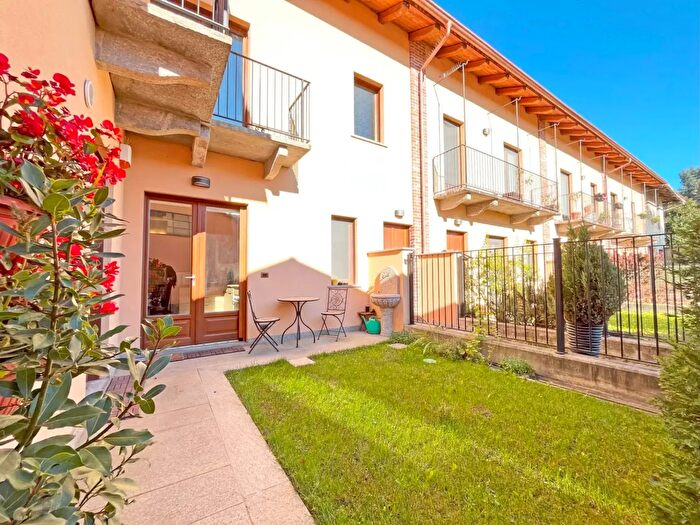 Appartamento trilocale in vendita in Via Poirino, Pinerolo