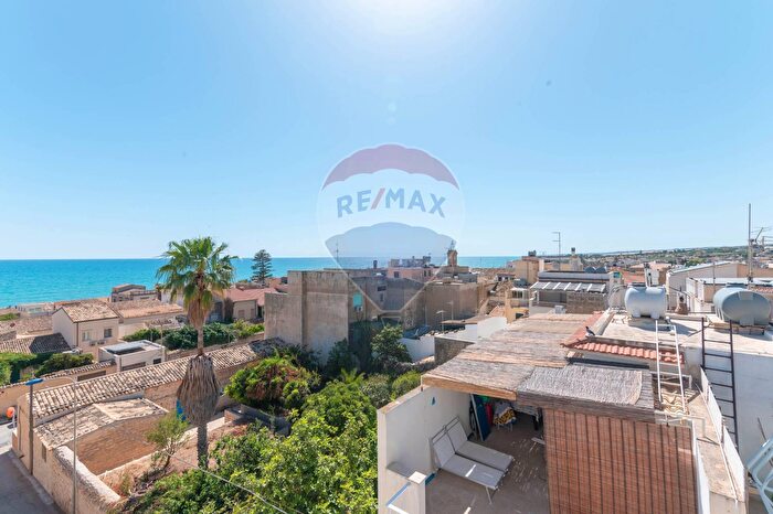 Appartamento trilocale in vendita in Via Villa Glori, Scicli