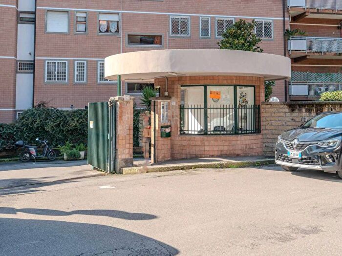 Appartamento trilocale in affitto in via Enrico di San Martino Valperga, Villa Bonelli, Roma