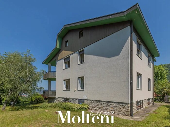 Casa con 8 locali in vendita in Via Carlo Baravalle, Como