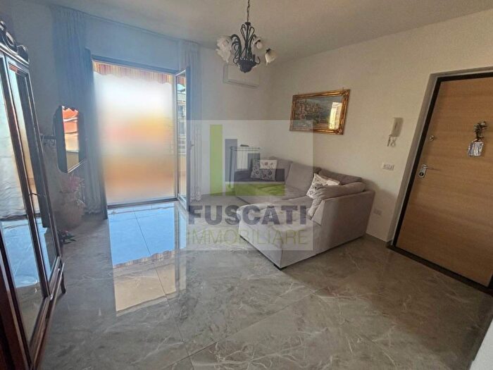 Appartamento trilocale in affitto in Via Salvator Rosa, Centro, Mugnano di Napoli