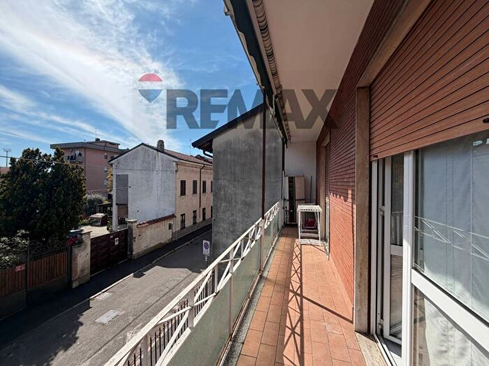 Appartamento trilocale in affitto in via ferrara, San Bernardino, Legnano