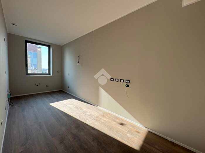 Appartamento bilocale in vendita in Via Muzio Attendolo Detto Sforza, Milano