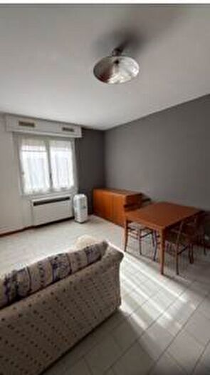 Appartamento bilocale in affitto in Viale Trieste, Azzano San Paolo