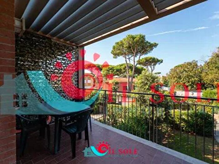 Appartamento trilocale in affitto in Via San Guido, Tirrenia, Pisa
