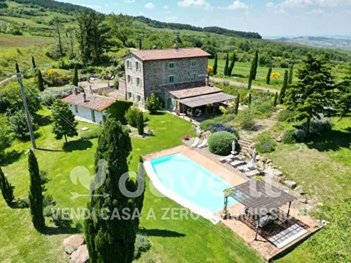 Casa con 6 locali in vendita in Strada Provinciale del Monte Amiata Snc, Pienza