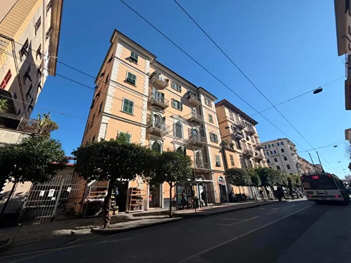 Appartamento con 5 locali in vendita in Corso Cavour, La Spezia
