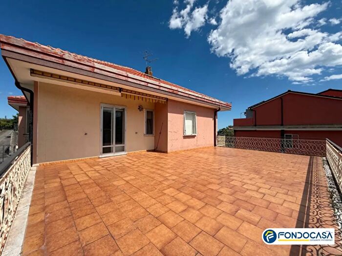 Appartamento con 6 locali in vendita in Via Colle, Boissano