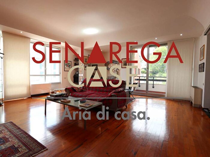 Appartamento quadrilocale in affitto in Viale Sauli, San Vincenzo, Genova