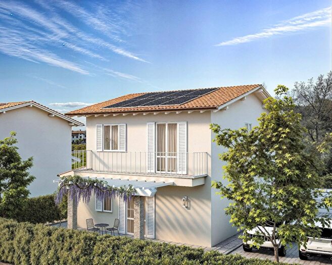 Casa quadrilocale in vendita in Chiesina Uzzanese