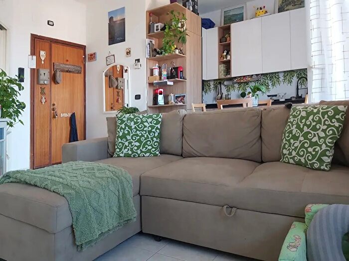 Appartamento trilocale in vendita in Via Aleardo Aleardi, Pesaro