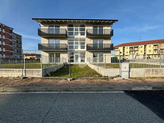 Appartamento trilocale in vendita in Appartamento Via Monte Rosa, Strambino