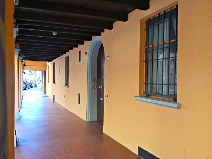 Appartamento monolocale in affitto in Via dell'Unione, San Vitale, Bologna