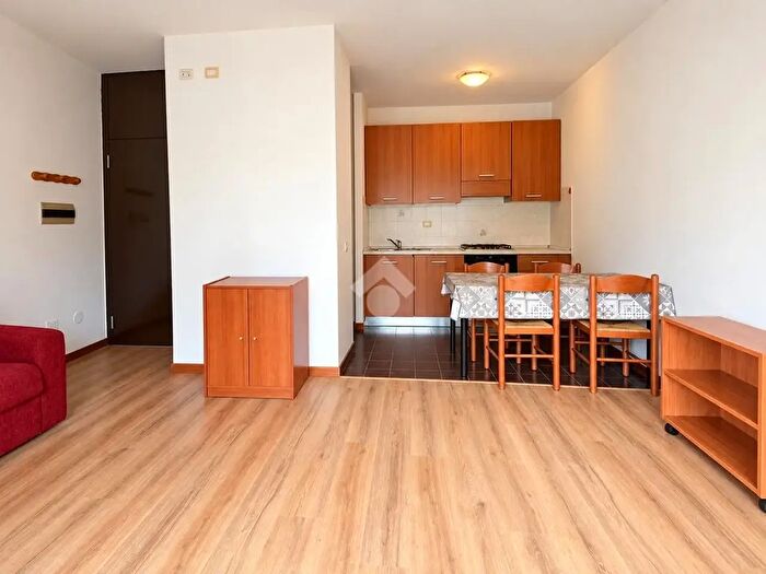 Appartamento bilocale in affitto in Via Giuseppe Verdi, Basiglio