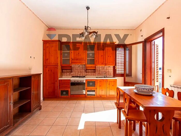 Appartamento trilocale in vendita in Via Bellini B, Nicolosi