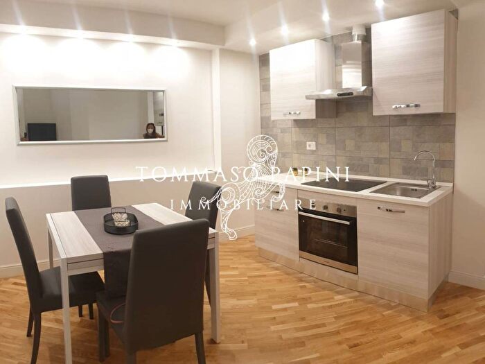 Appartamento quadrilocale in affitto in Via Giovan Filippo Mariti, Ponte di Mezzo Circondaria, Firenze