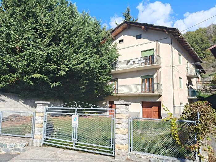 Casa con 10 locali in vendita in Voisinal, Verrayes