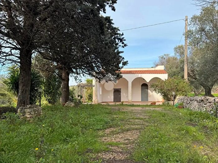 Casa bilocale in vendita in Ostuni