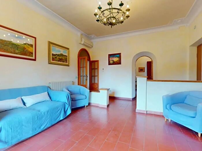 Appartamento con 5 locali in vendita in Forte Dei Marmi