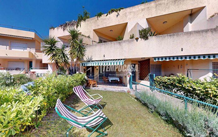 Appartamento quadrilocale in vendita in Via Vasco De Gama Finale Ligure, Finale Ligure