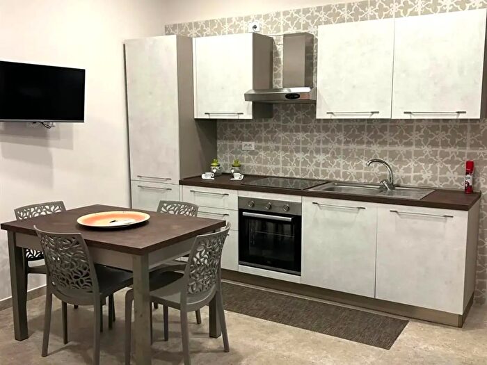 Appartamento bilocale in affitto in Via Sbarre Centrali, Reggio Calabria