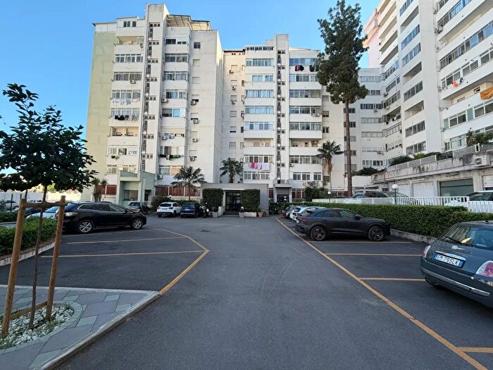 Appartamento bilocale in affitto in Viale della Regione Siciliana, Palermo