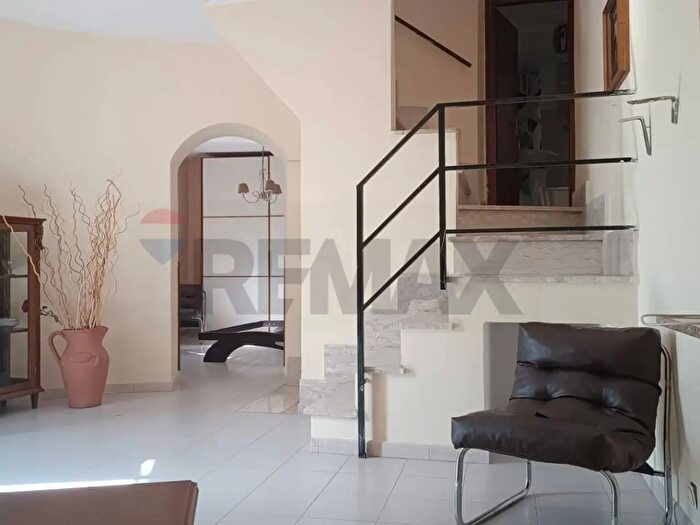 Casa quadrilocale in vendita in Via Dritto Portico, Minturno