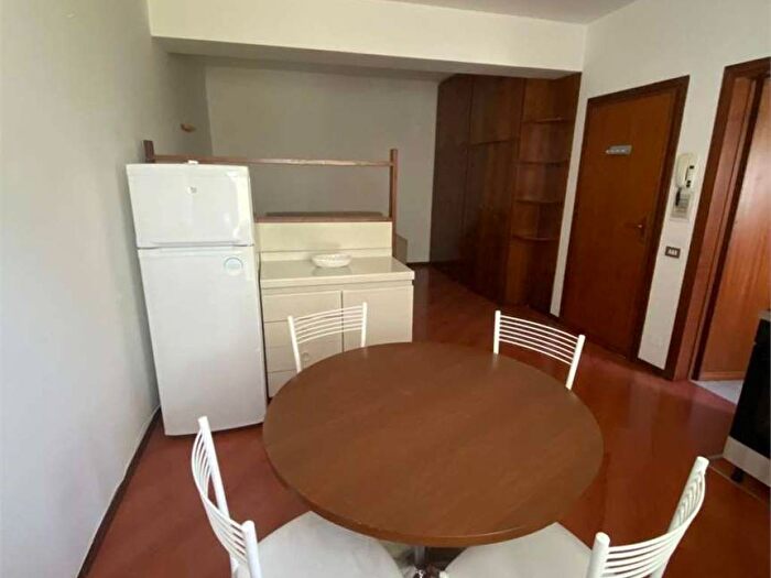 Appartamento bilocale in affitto in Centro, Casatenovo