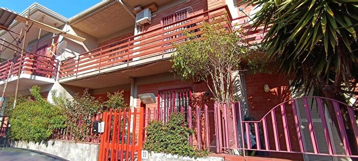 Casa con 7 locali in vendita in Via Giuseppe dUrso, Tremestieri Etneo