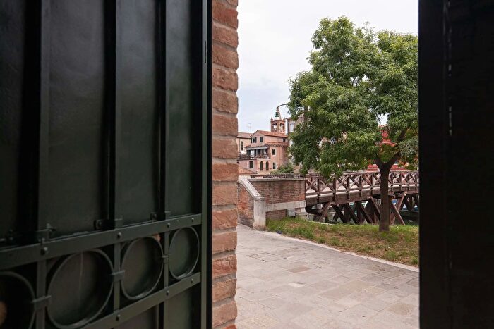 Appartamento monolocale in affitto in Calle Larga Santa Marta, Venezia